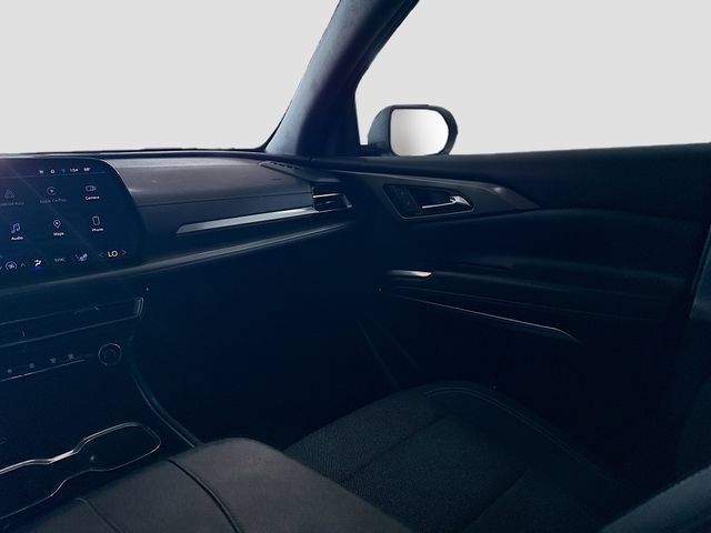 Used 2024 Summit White Chevrolet LS image 23