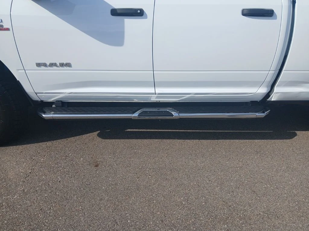 Used 2024 White Ram Big Horn image 15