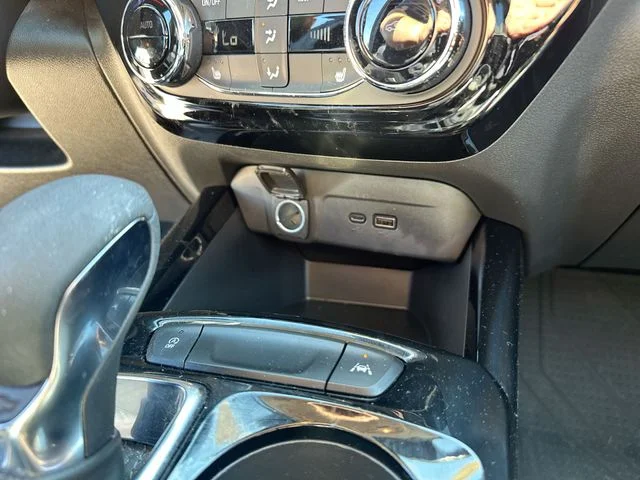 Used 2024 White Chevrolet LT image 39