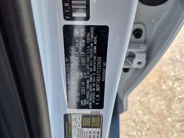 New 2026 Snow White Pearl Kia LXS image 29