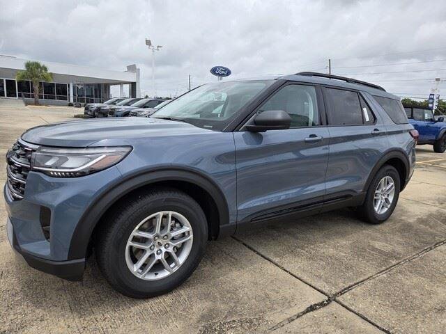 New 2026 Vapor Blue Metallic Ford Active image 9