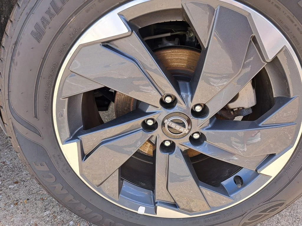 Used 2025 Black Nissan SV image 26
