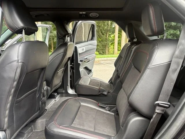 Certified Used 2023 Black Metallic Ford ST-Line image 15