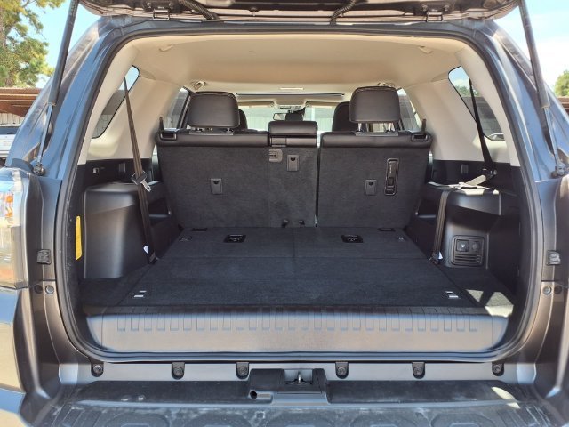 Used 2022 Gray Toyota SR5 Premium image 7