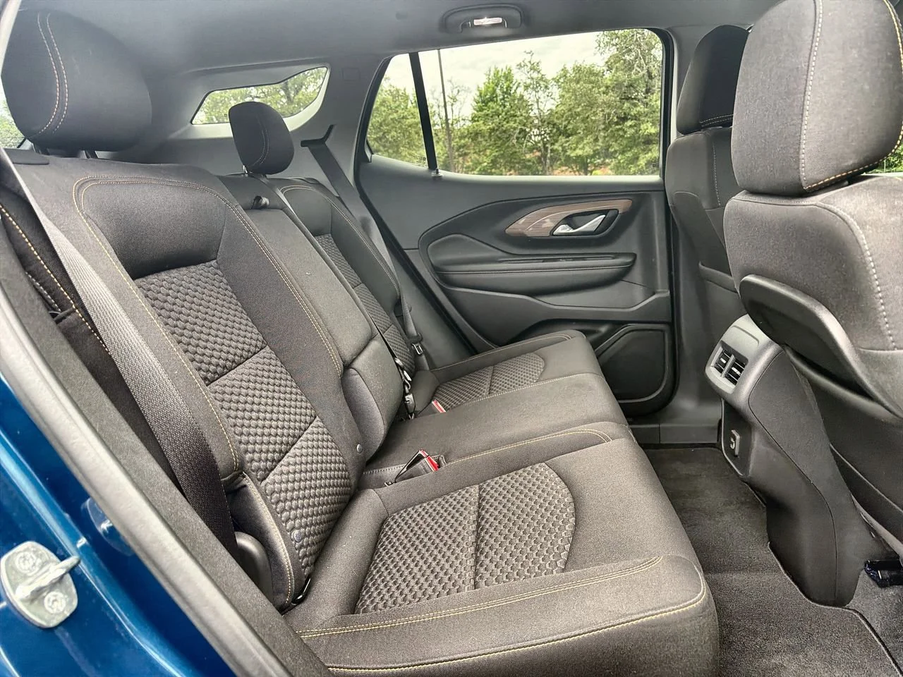 Used 2019 BLUE EMERALD METALLIC GMC SLE image 22