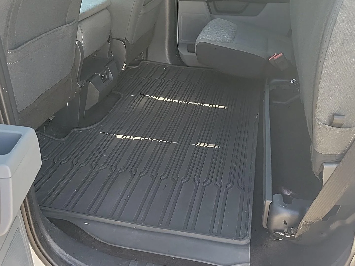 Used 2021 Oxford White Ford XLT image 11