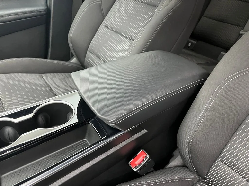 Used 2025 Green Chevrolet LT image 24