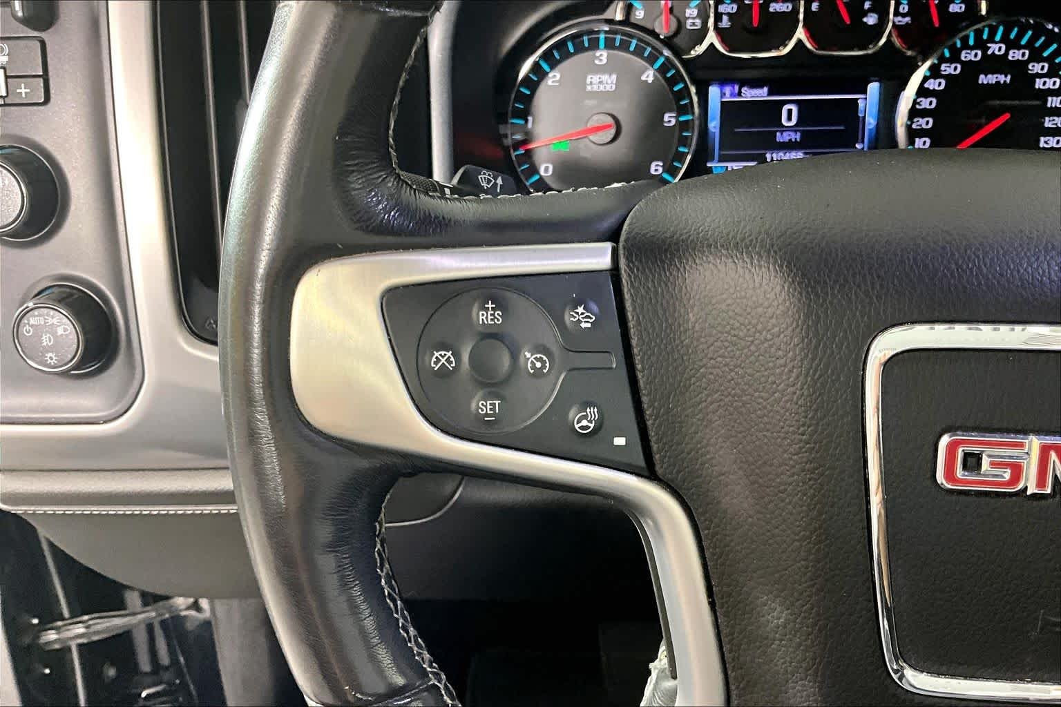Used 2018 Onyx Black GMC SLT image 23