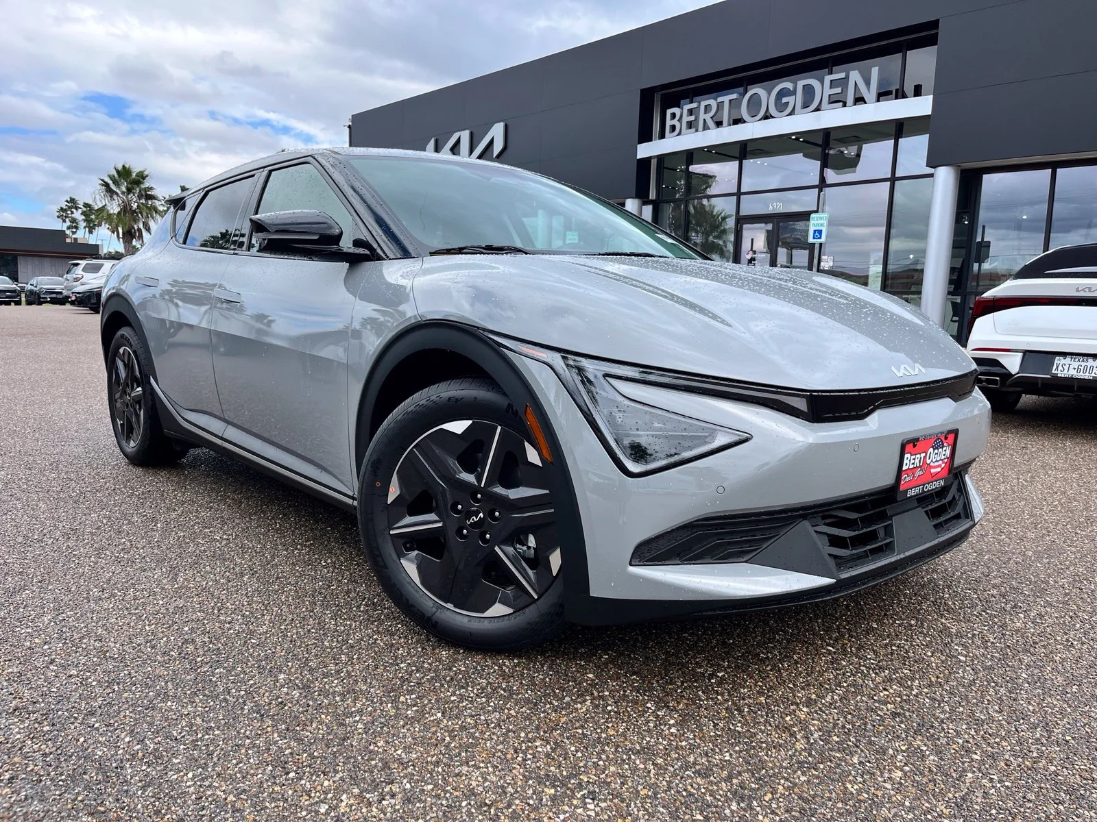 2026 Kia EV6 Light L/R