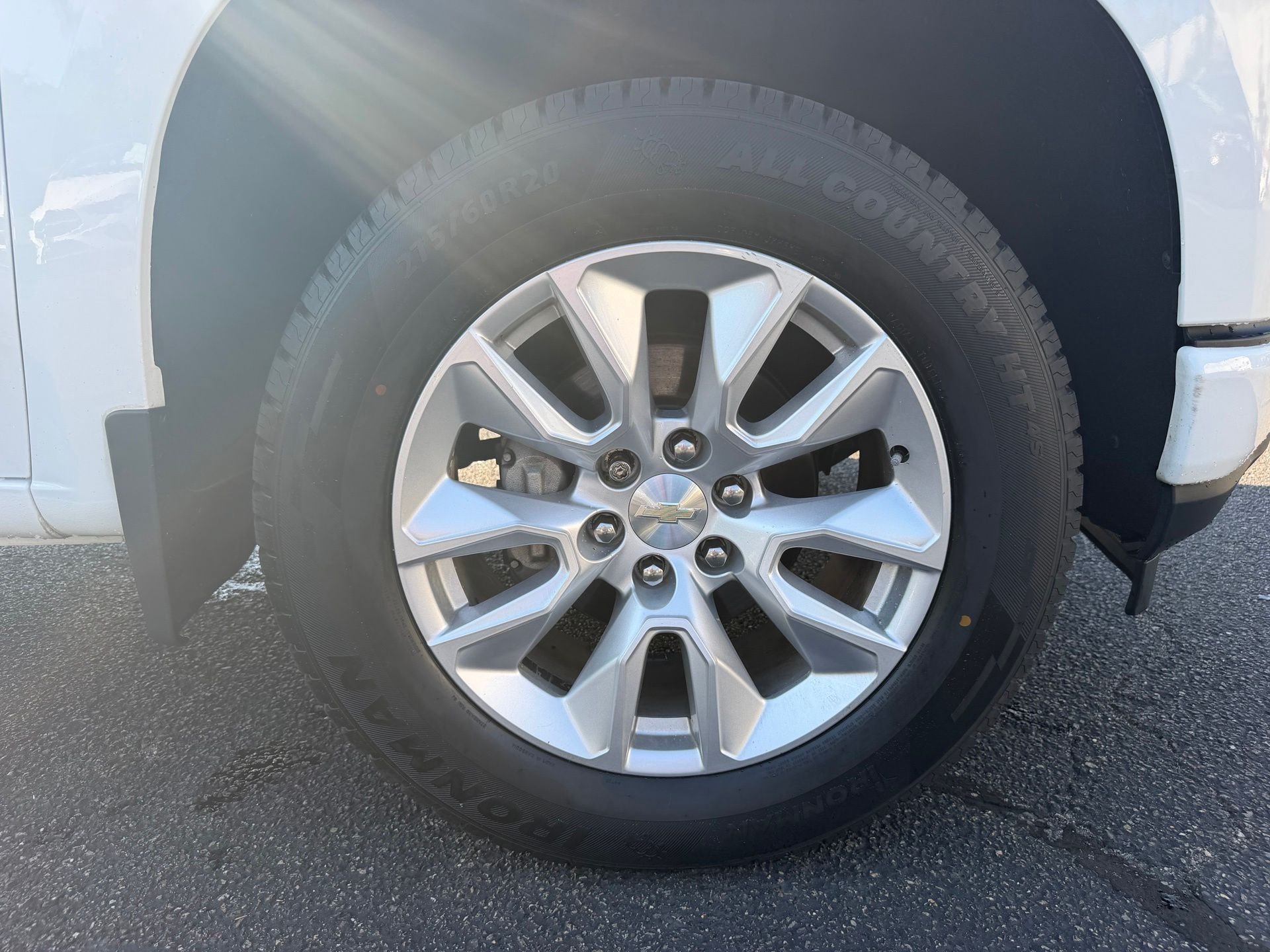Used 2019 White Chevrolet Custom image 33