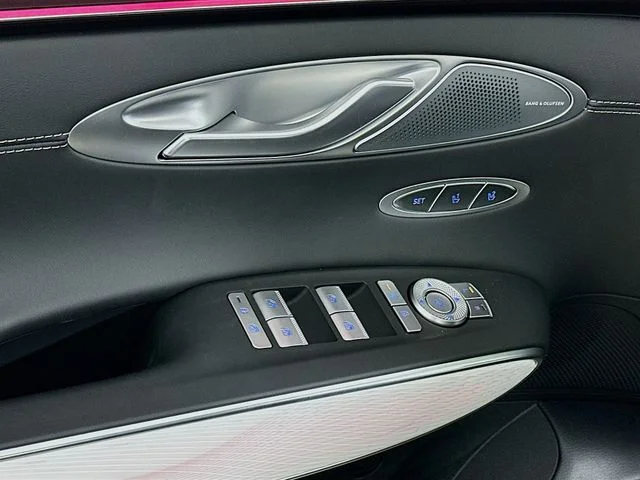 New 2026 Black Genesis 2.5T Advanced image 11