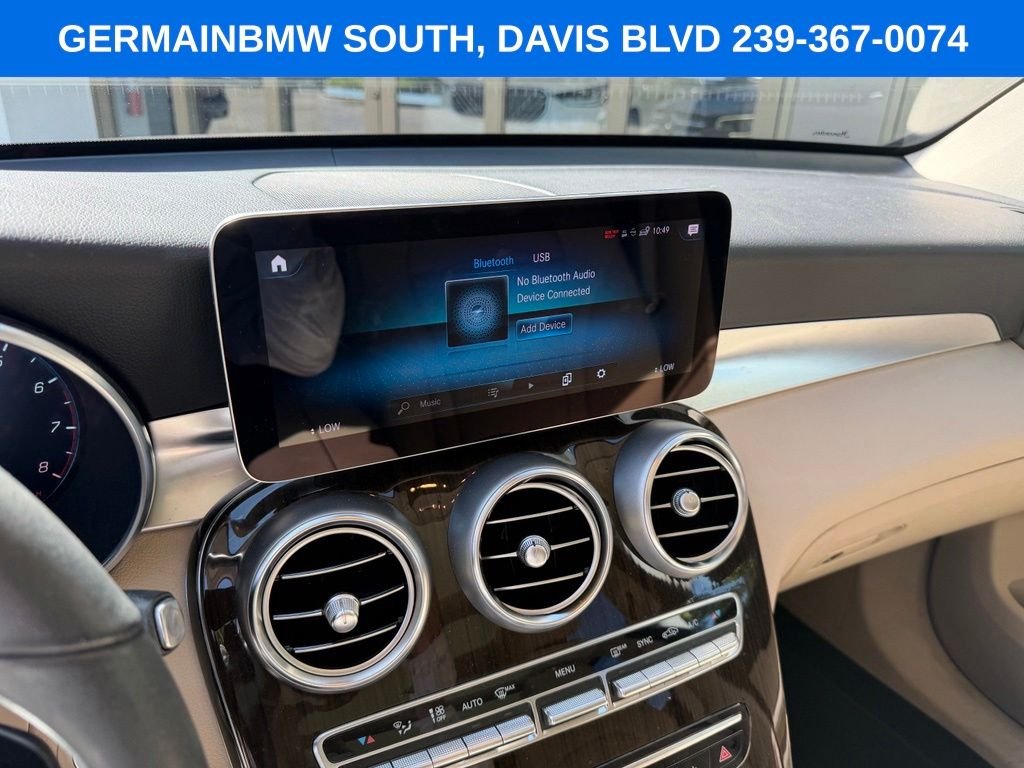 Used 2022 Mojave Silver Metallic Mercedes-Benz GLC 300 image 23