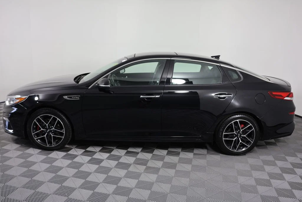 Used 2020 Black Kia SX image 5