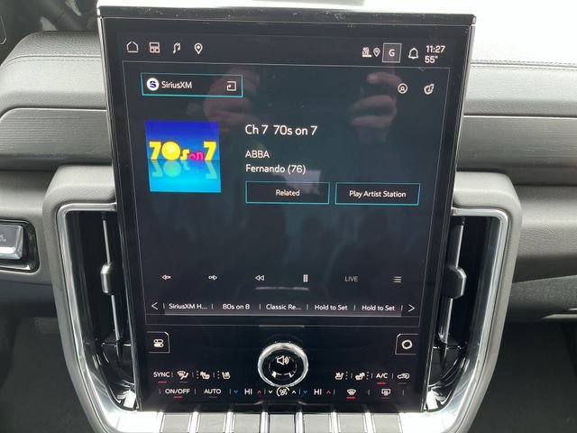 2026 GMC Yukon Denali - Photo 13