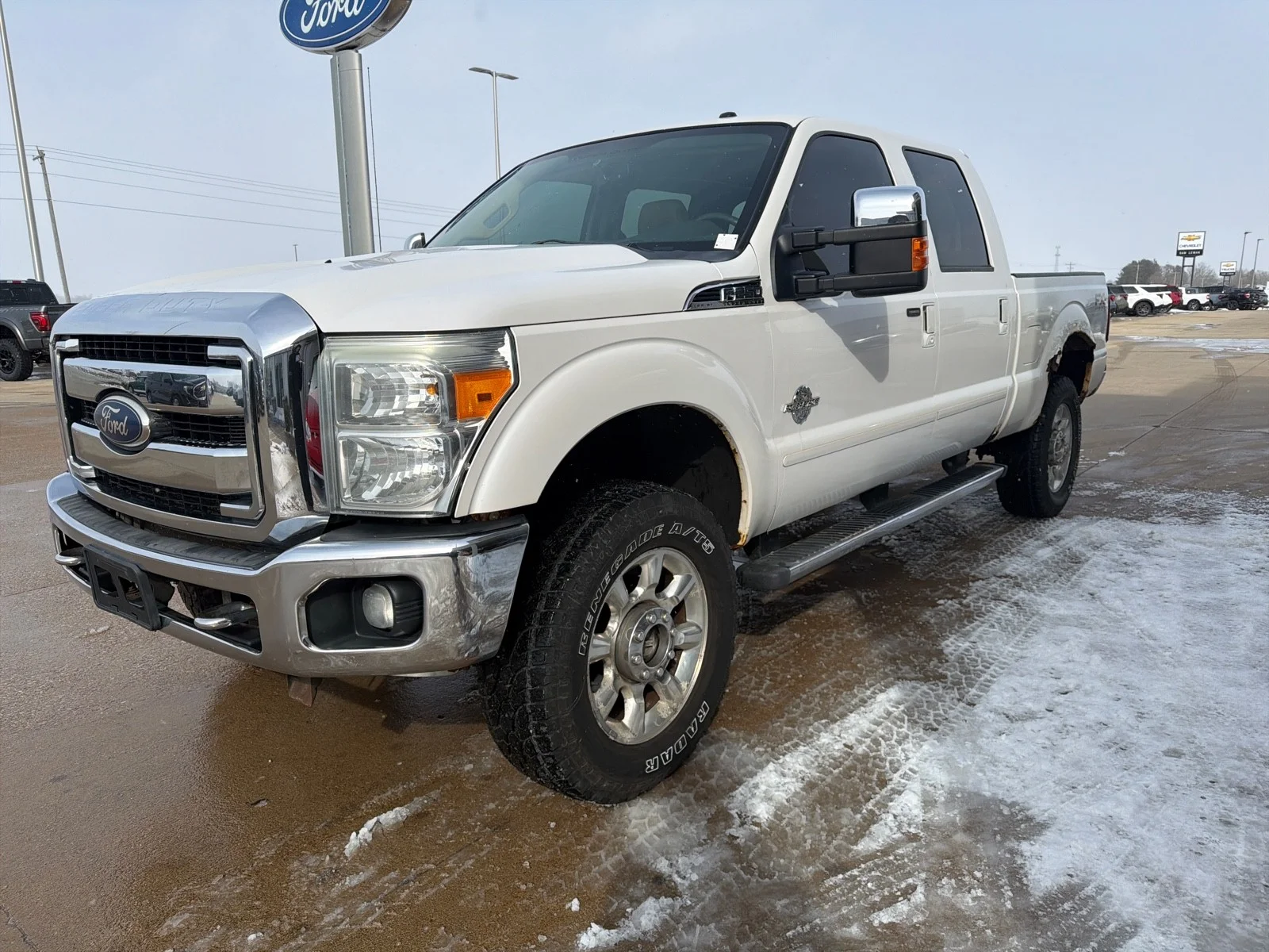 Used 2011 White Ford Lariat image 4