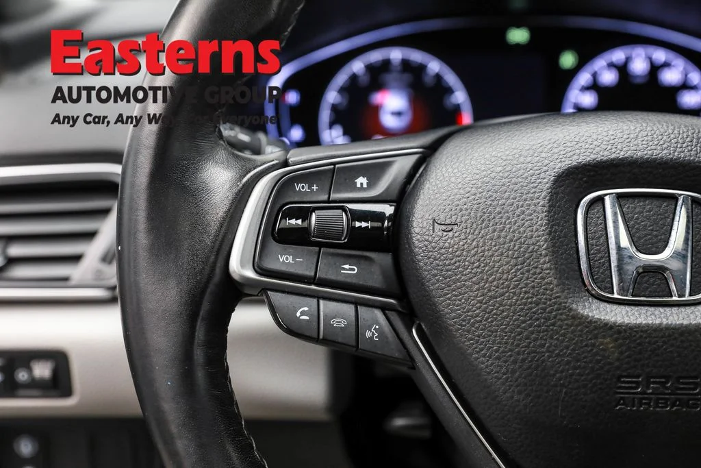 Used 2020 Blue Honda EX-L image 15