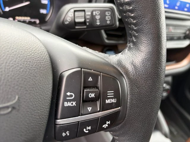 Used 2021 Black Ford Outer Banks image 29