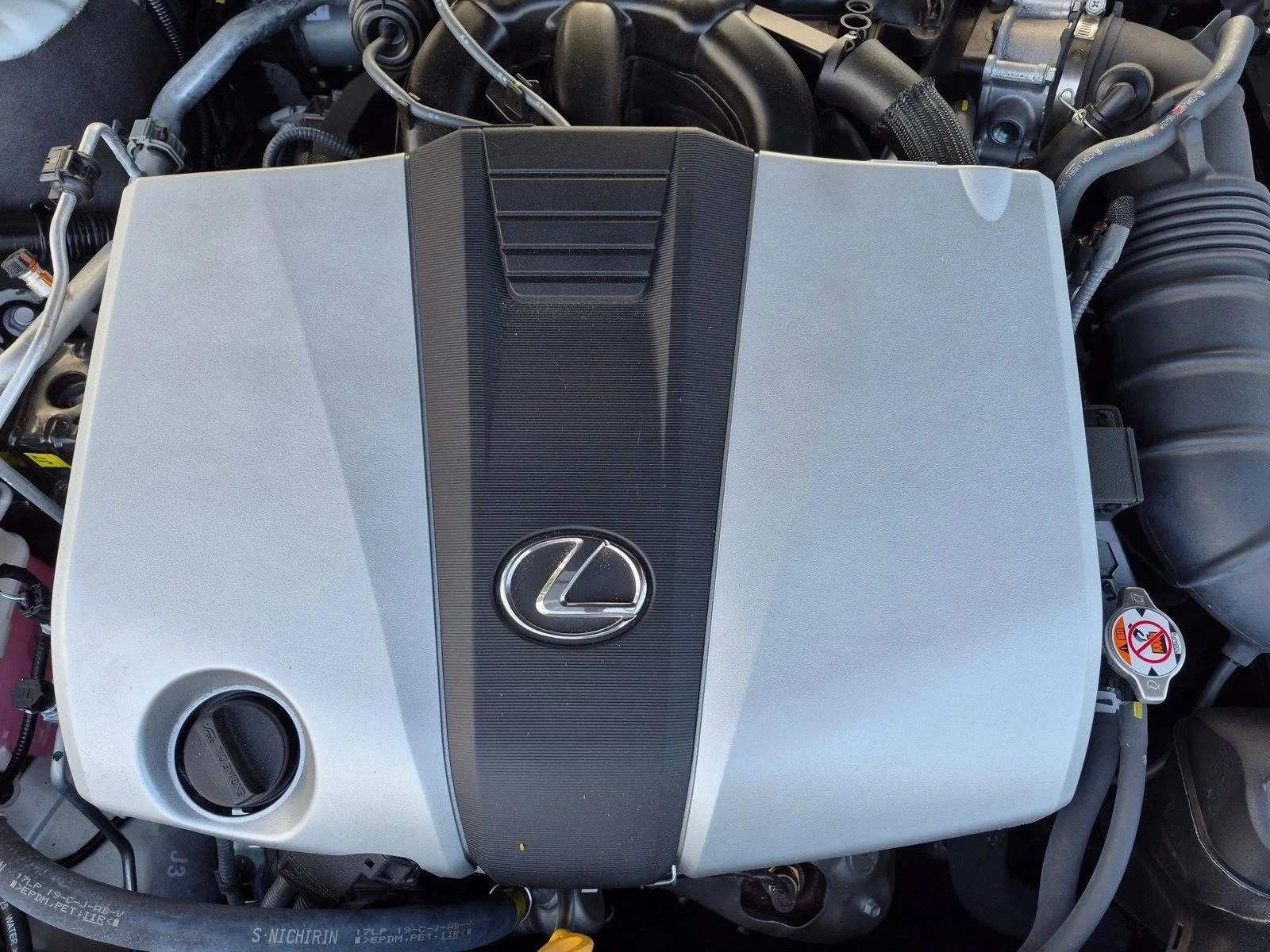Certified Used 2025 Eminent White Pearl Lexus ES 350 image 22
