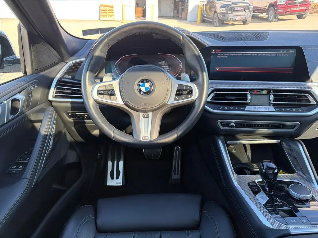 Used 2021 White BMW xDrive40i image 21