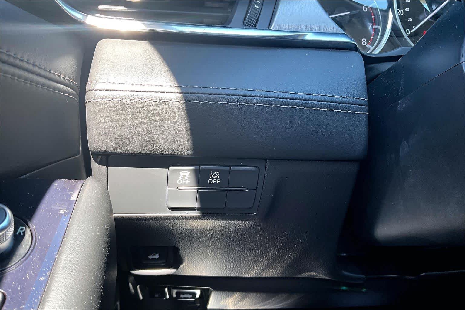 Used 2019 Machine Gray Metallic Mazda Grand Touring image 34
