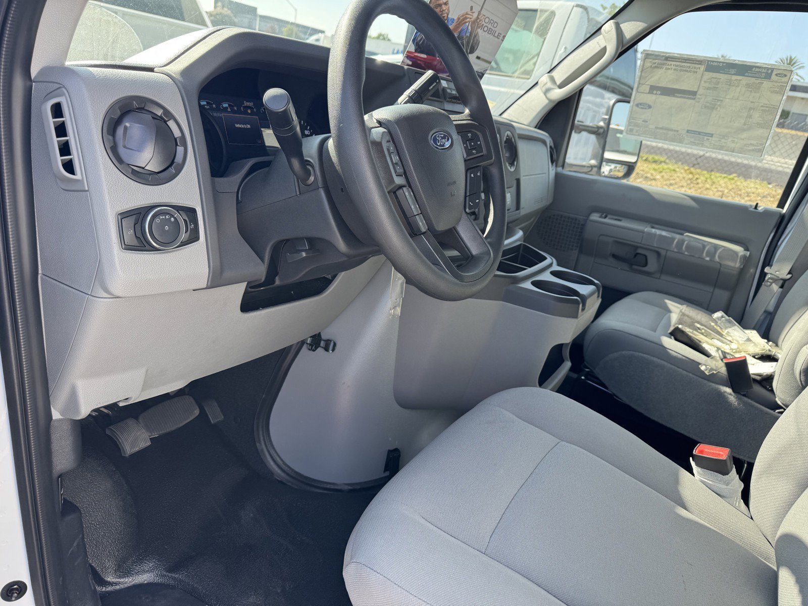 2026 Ford E-Series Cutaway Base - Photo 15