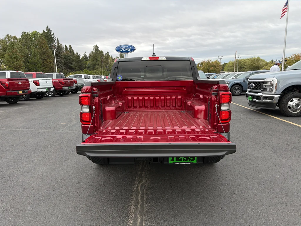 New 2026 Ruby Red Metallic Tinted Clearcoat Ford XLT image 9