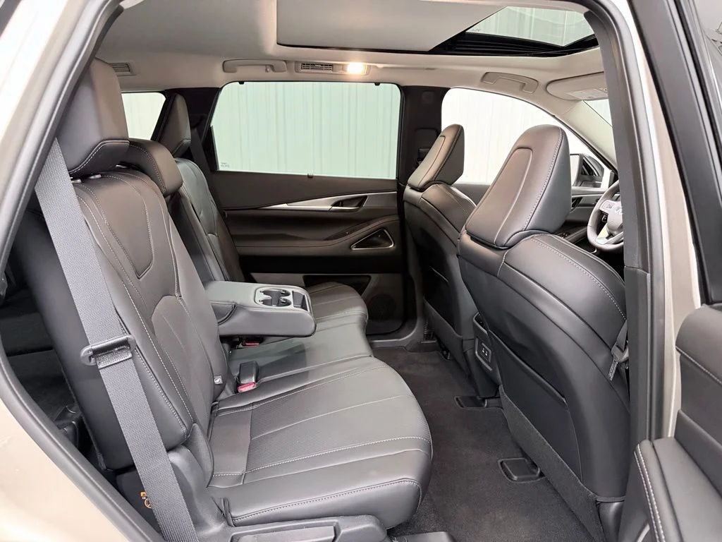 New 2026 Titanium INFINITI LUXE image 39