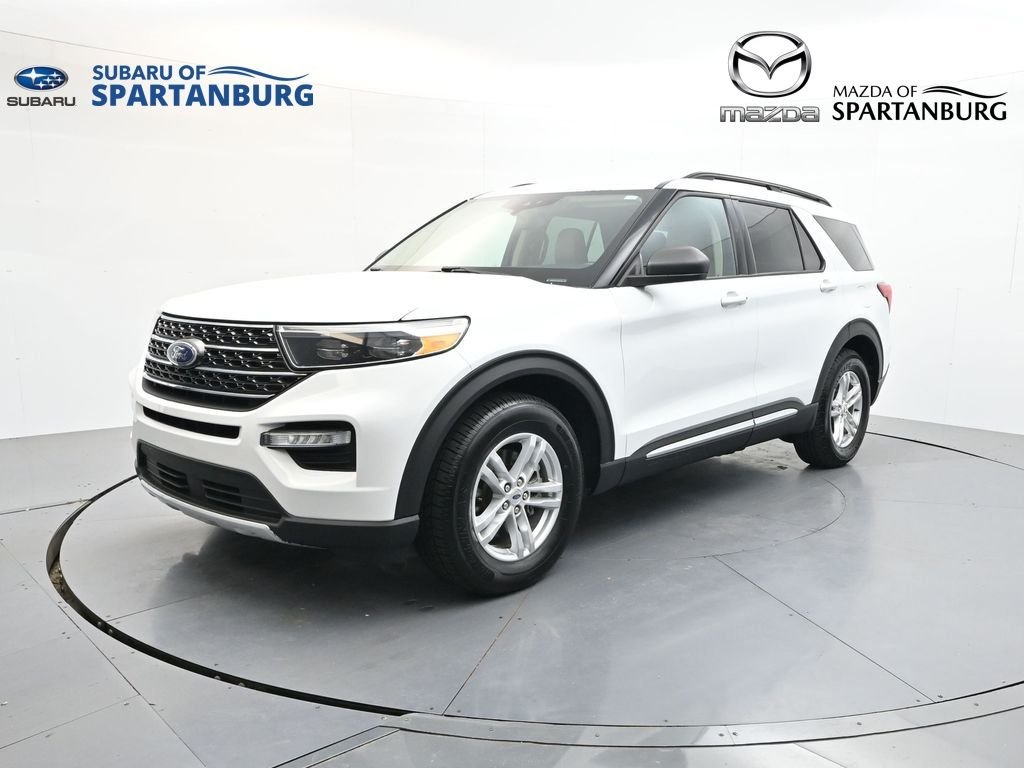 Used 2023 White Ford XLT image 3