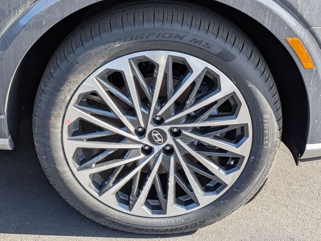 New 2026 Gray Hyundai Calligraphy image 9