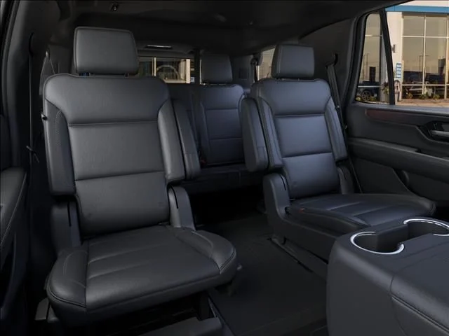 2026 GMC Yukon Denali - Photo 17