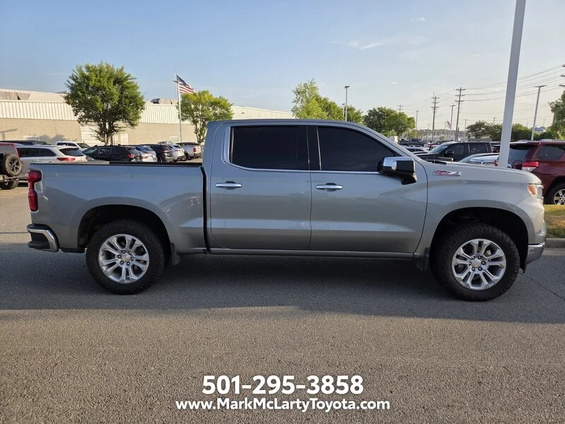 Used 2026 GRAY CHEVROLET 4WD CREW CAB 147" LTZ image 3