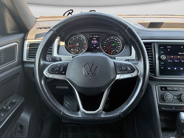 Used 2020 Pure White Volkswagen 3.6L V6 SE w/Technology image 11
