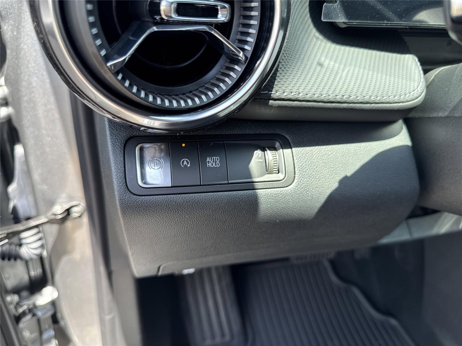 2026 Chevrolet Equinox LT - Photo 28