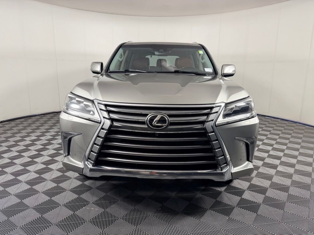 Used 2019 Silver Lexus 570 image 3