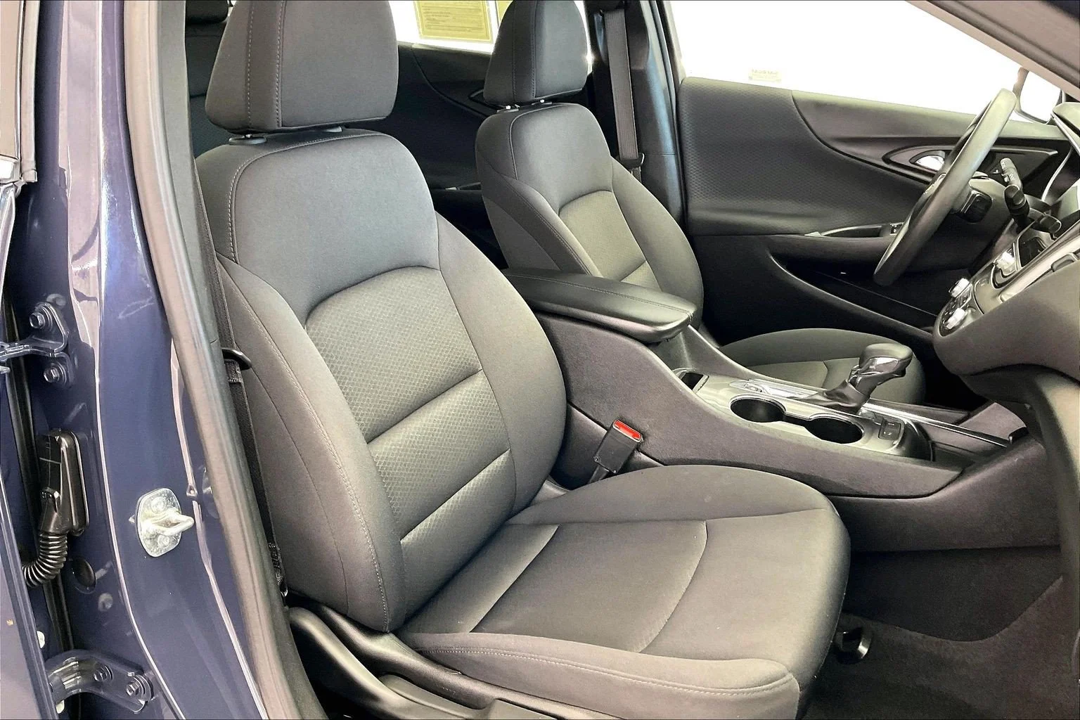 Used 2025 Night Shade Metallic Chevrolet LT image 6
