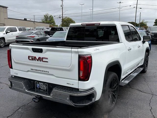 2024 GMC Sierra 1500 SLT - Photo 13