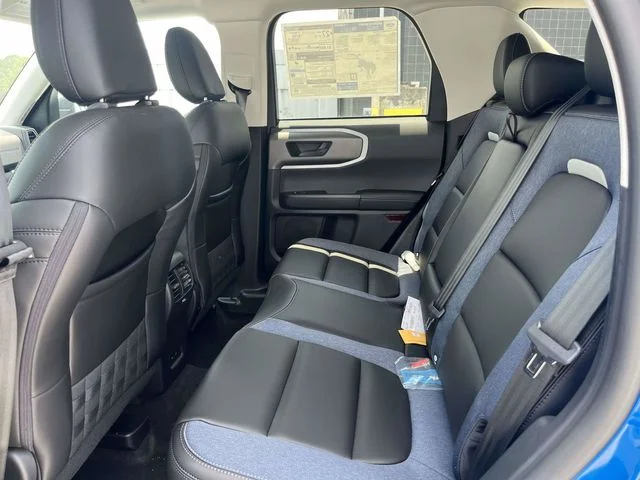 New 2026 Velocity Blue Metallic Ford Outer Banks® image 11