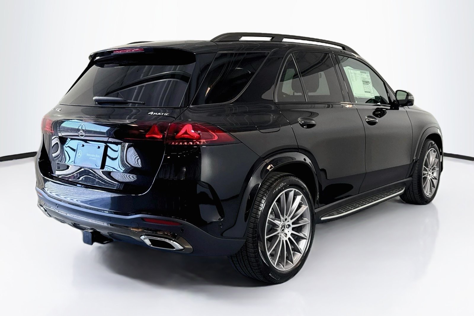 New 2027 Obsidian Black Metallic Mercedes-Benz GLE 450 image 5