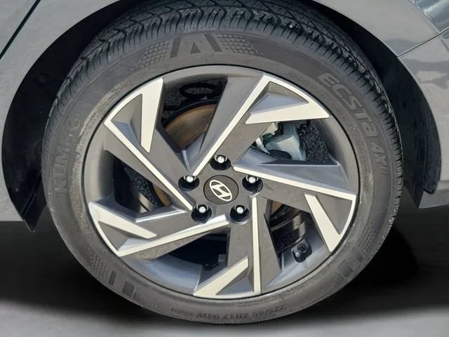 Used 2024 Gray Hyundai Limited image 36