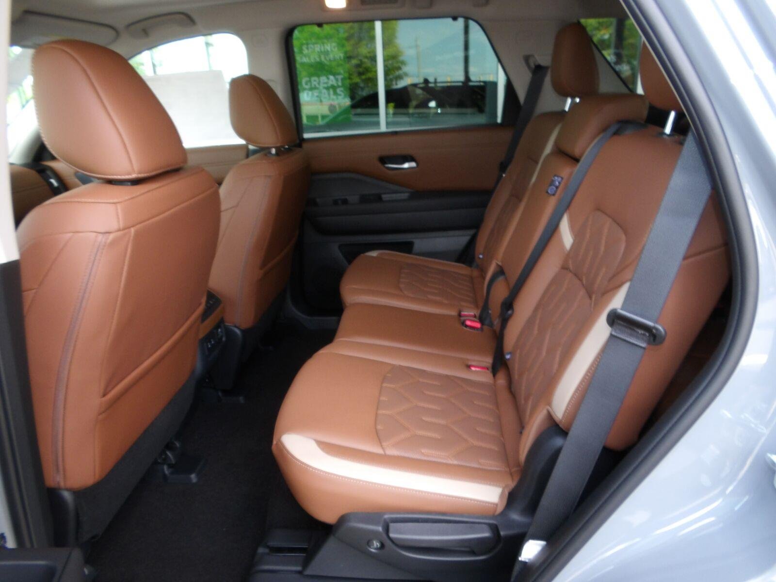 New 2026 Baltic Teal Pearl Nissan Platinum image 17