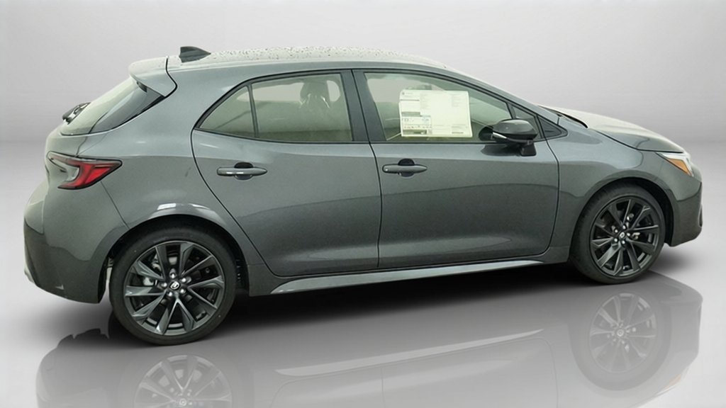 New 2027 Magnetic Gray Metallic Toyota XSE image 8