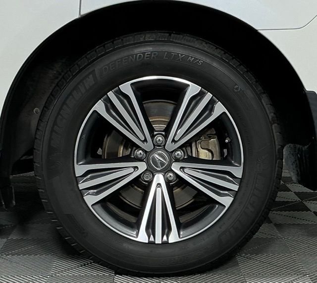 Used 2018 White Diamond Pearl Acura MDX image 10