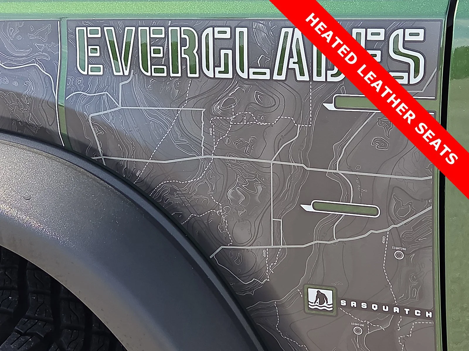 Used 2024 Eruption Green Metallic Ford Everglades image 8