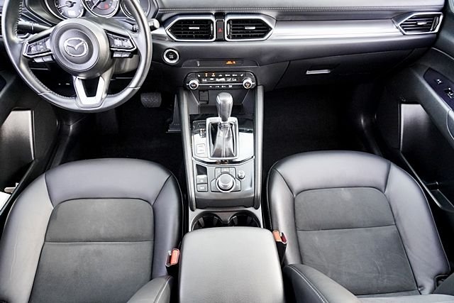 Used 2021 White Mazda Touring image 19