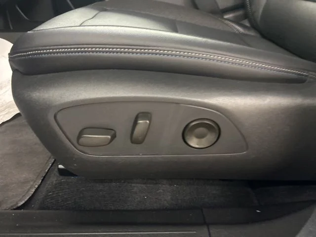 Used 2024 Blue Chevrolet LT image 11