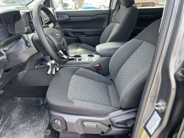 New 2026 Carbonized Gray Metallic Ford XLT image 7