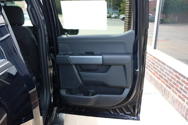 New 2026 Antimatter Blue Metallic Ford XLT image 45