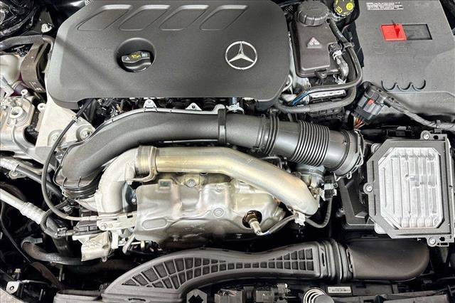 New 2026 Night Black Mercedes-Benz GLB 250 image 58