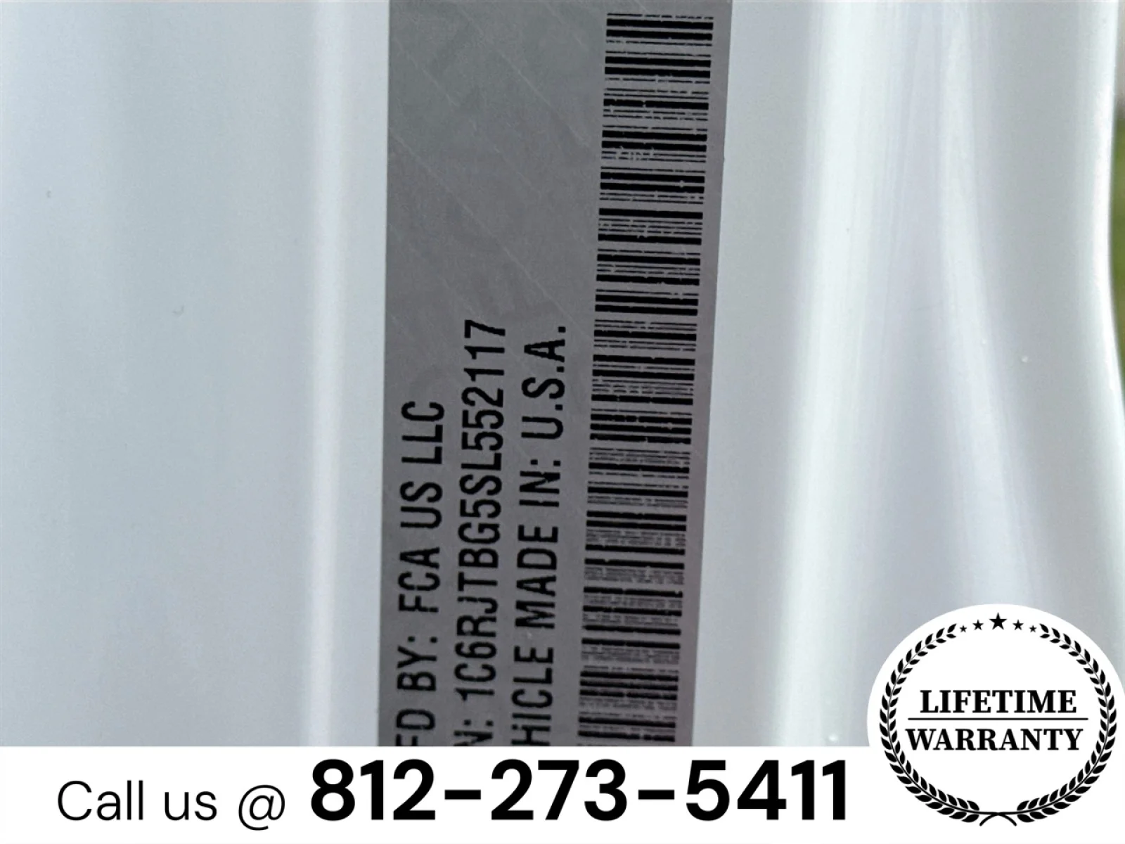 New 2025 Bright White Clearcoat Jeep Rubicon image 30