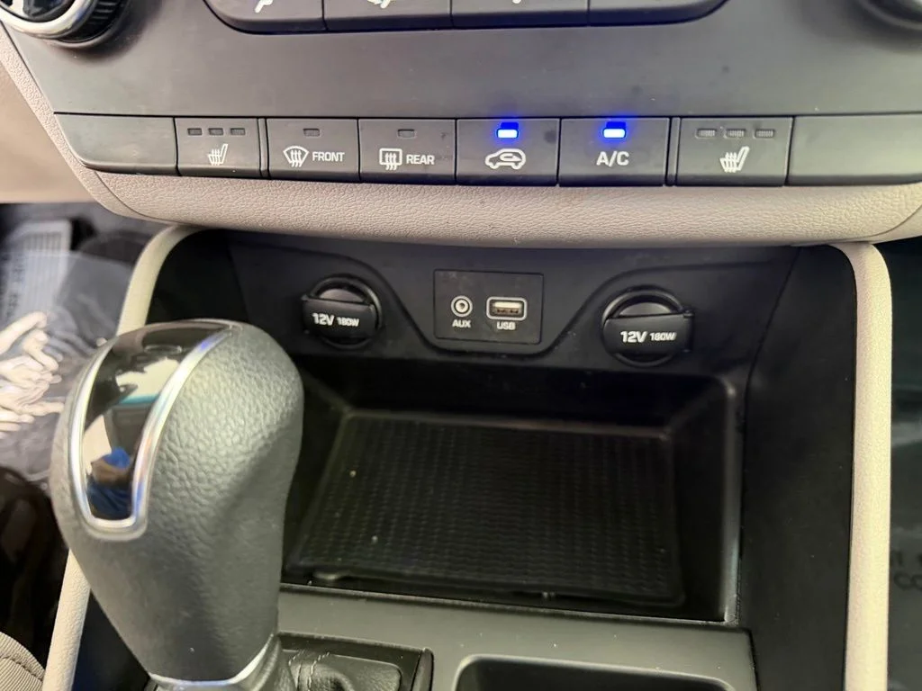 Used 2019 White Hyundai Value image 46